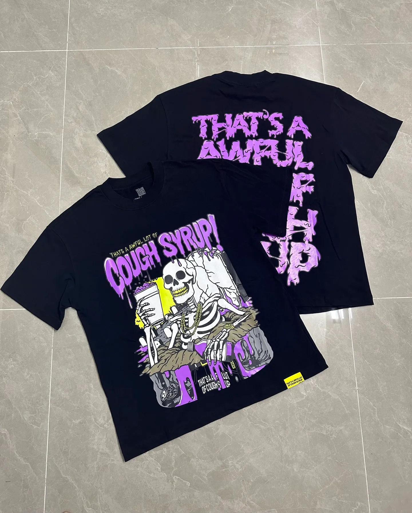 #Black I THAT'S A AWFUL LOT OF COUGH SYRUP In Stock Real shot American simple trendy brand loose casual T-shirt Fabric (fabric): 32 counts Weight combed double yarn pure cotton Sizes (size): S-M L X L Color (colour): Black